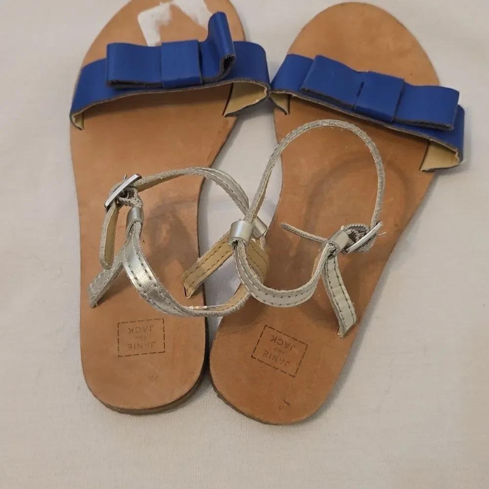 Janie & Jack baby sandals‎ size 12(missing)